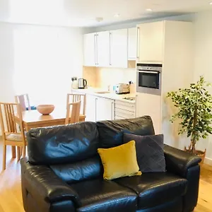 My-canning Street Apartment Edinburgh